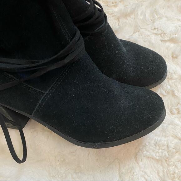 Toms Mila Black Suede Block Heel Lace Up Slouchy Boho Boots Size 8 Womens - Picture 9 of 16